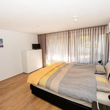 Het Station Bij Snowworld Gaiazoo En Appartamento *