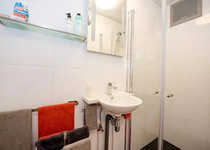 Het Station Bij Snowworld Gaiazoo En Lejlighed Landgraaf