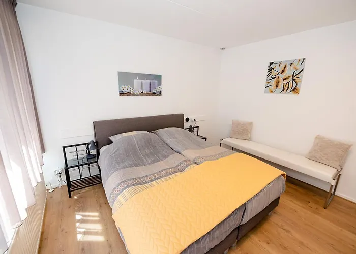 Het Station Bij Snowworld Gaiazoo En Apartamento