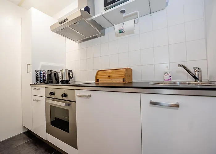 Het Station Bij Snowworld Gaiazoo En * Landgraaf