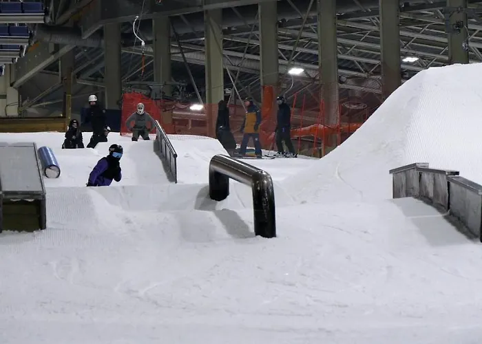 Het Station Bij Snowworld Gaiazoo En * Landgraaf