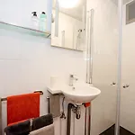 Het Station Bij Snowworld Gaiazoo En Apartment Landgraaf